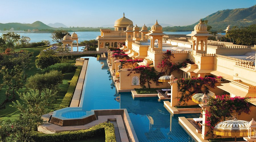 The Oberoi Udaivilas Udaipur exterior view in India